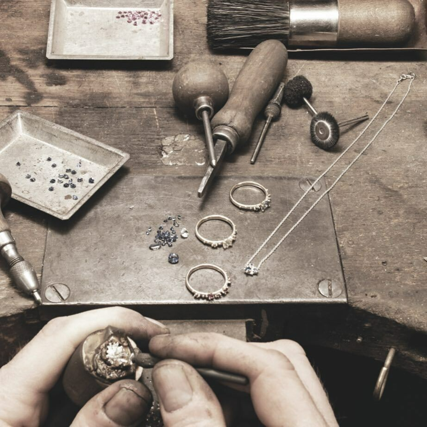 Shine Bague "Pink" en or avec saphirs