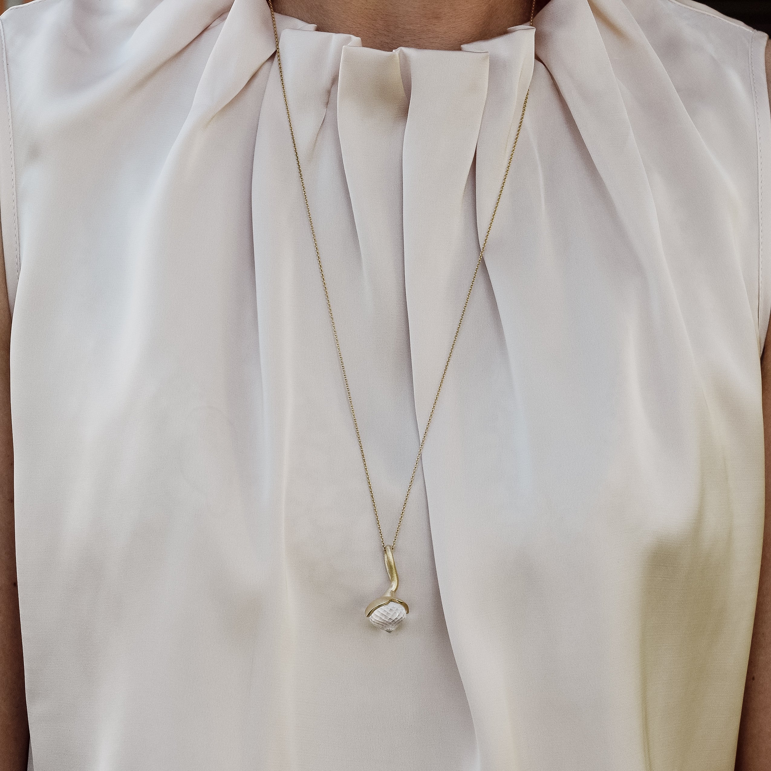 Dolce hängsmycke "big" med bergkristall 925/-