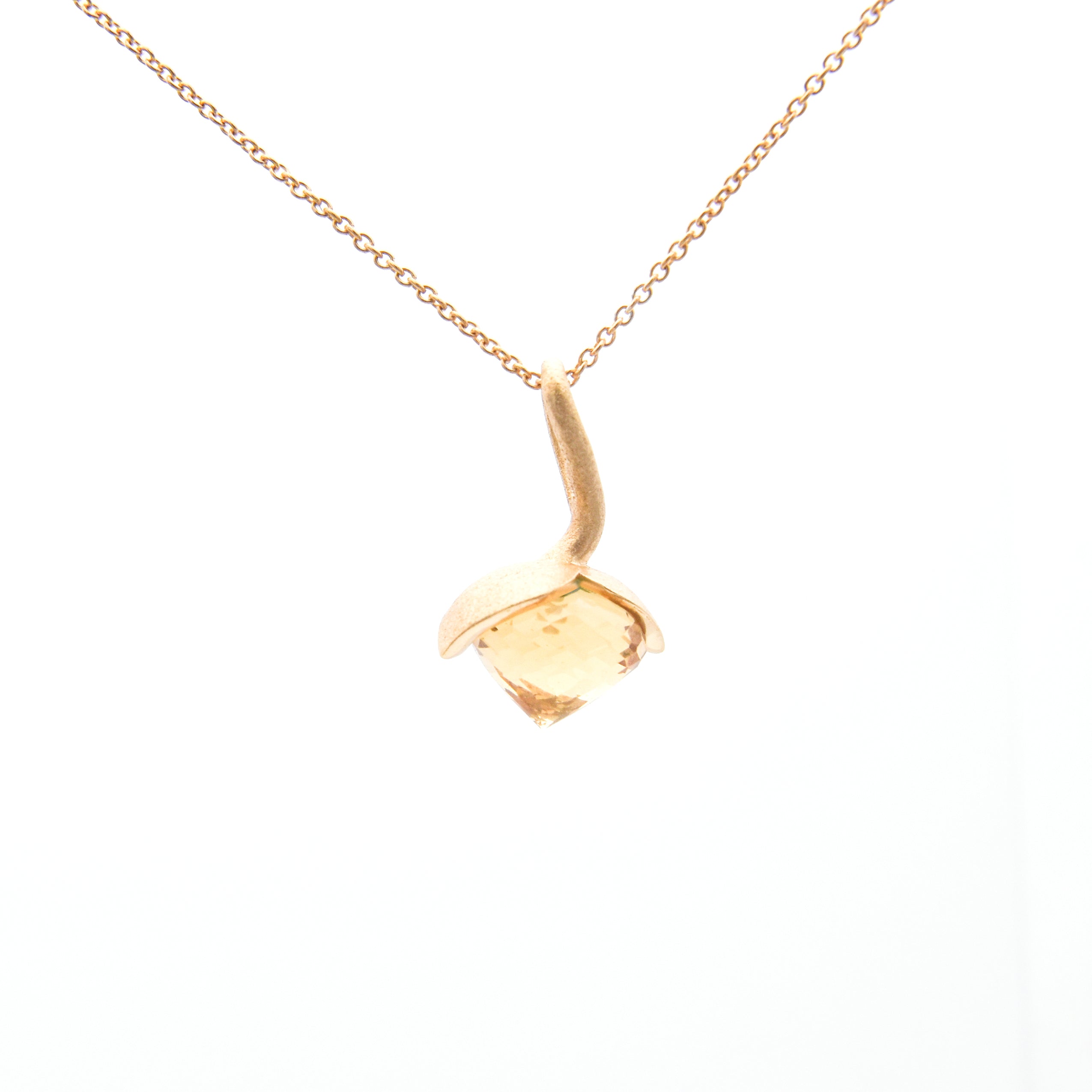 Dolce hängsmycke "medium" med champagnekvarts 925/- kr