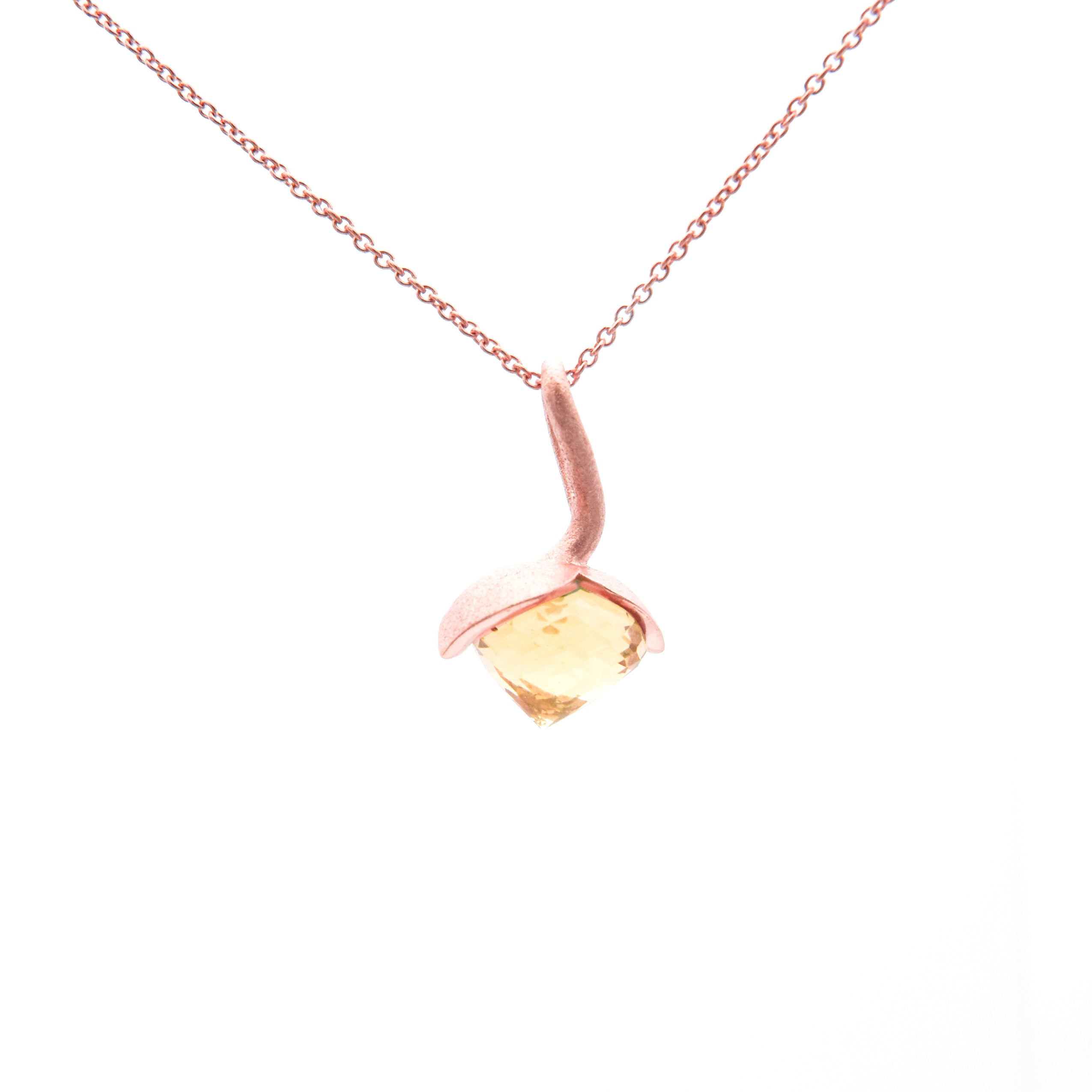 Dolce hängsmycke "medium" med champagnekvarts 925/- kr