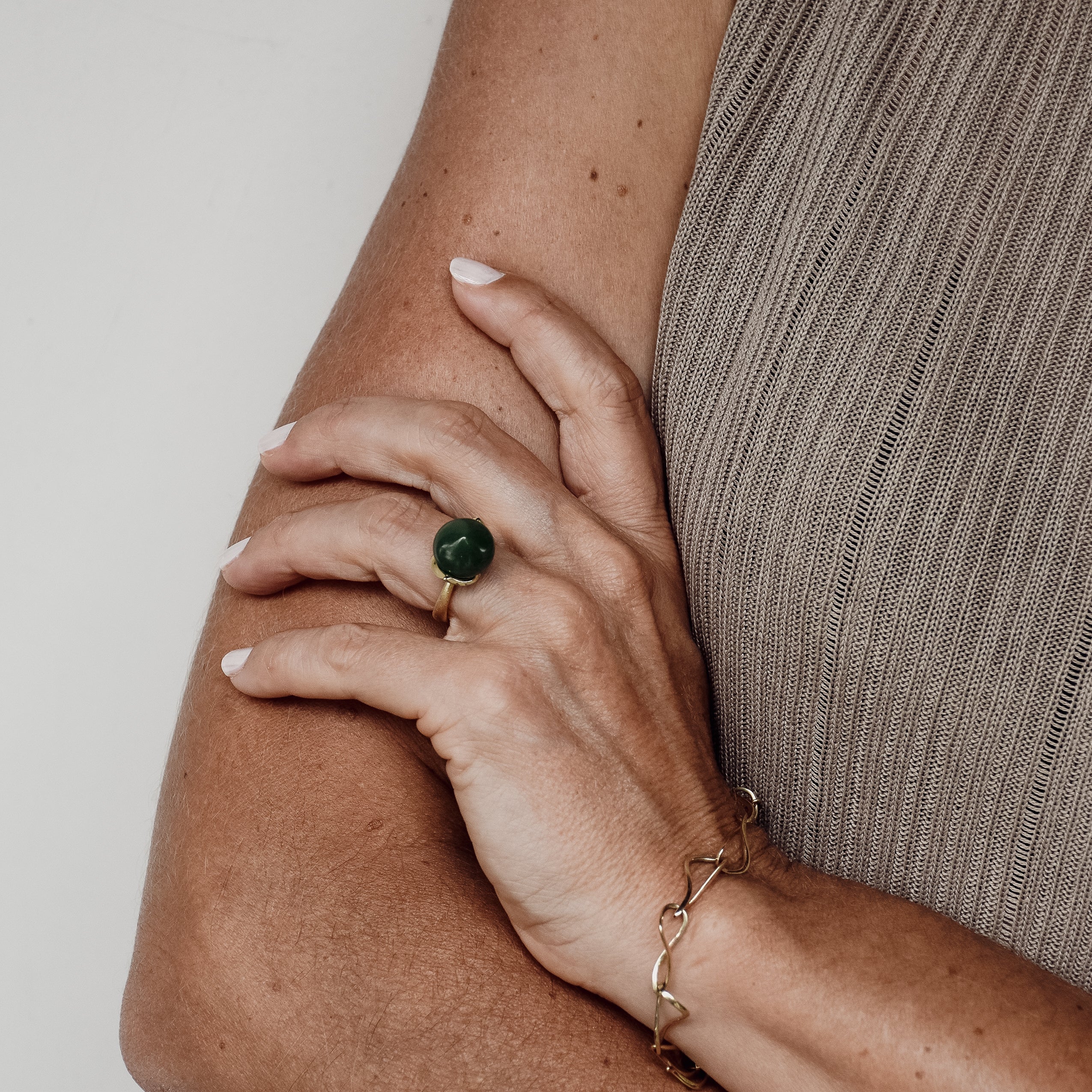 Anello Dolce "grande" con giada 925/-