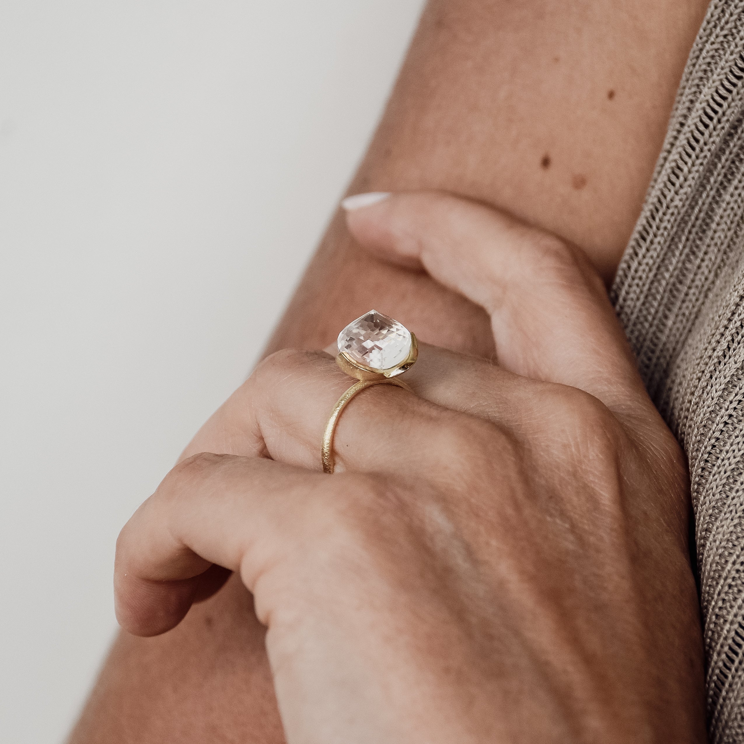 Dolce Ring "medium" mit Bergkristall 925/-