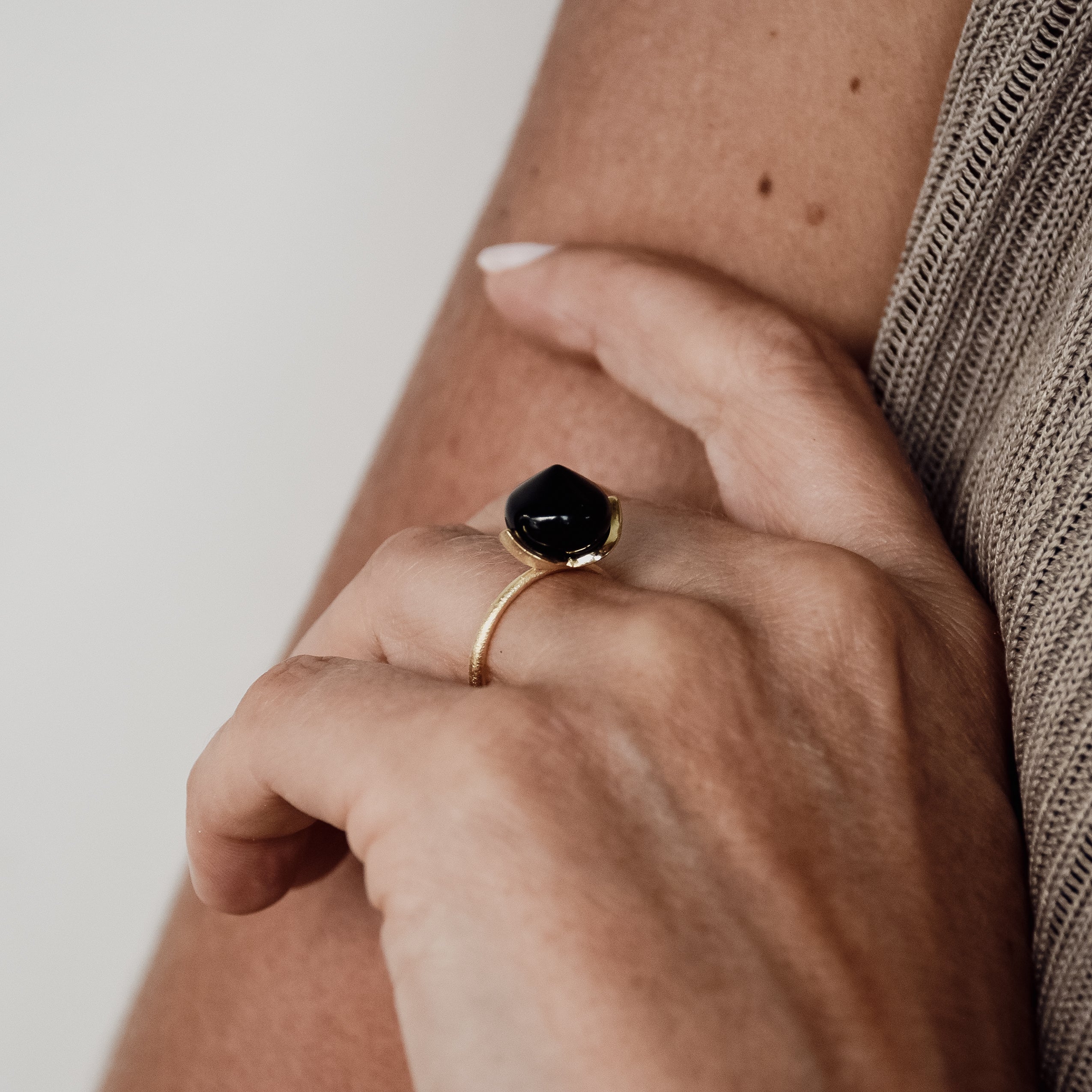 Dolce Ring "medium" mit Onix 925/-