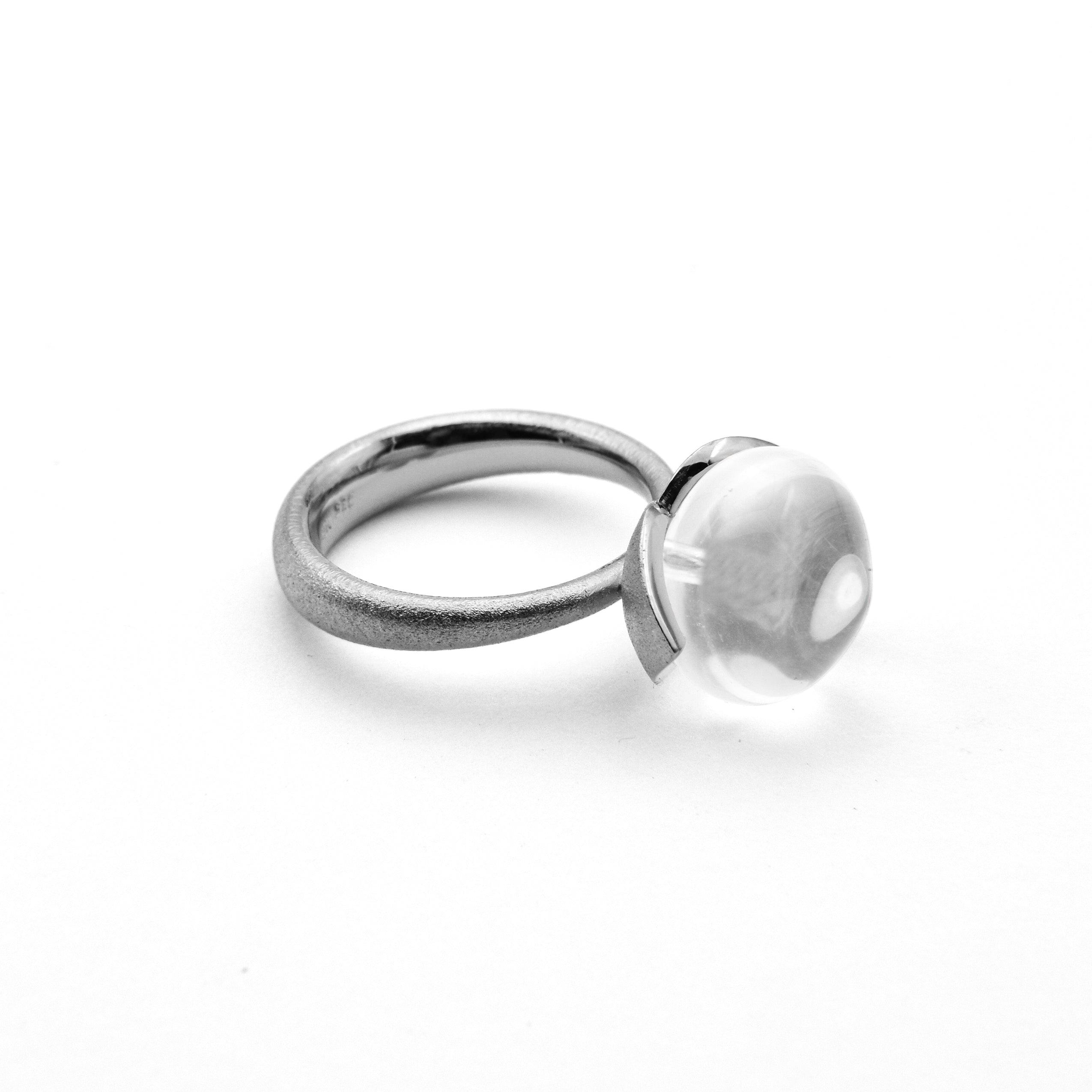 Dolce Ring "big" mit Milchquarz 925/-