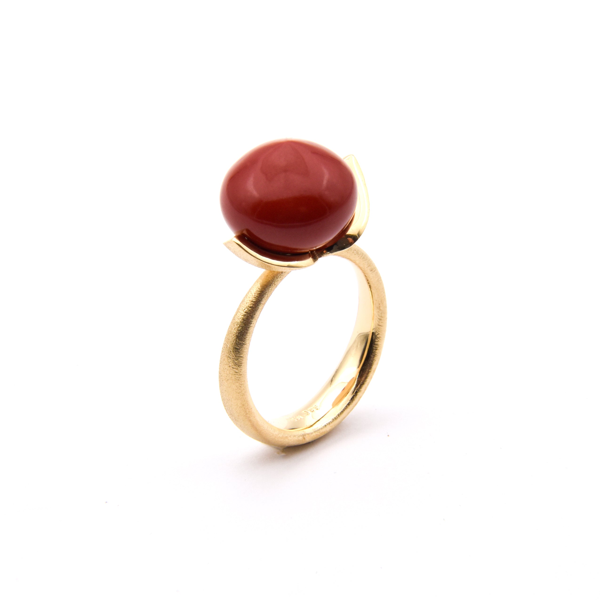 Dolce Ring "big" mit Koralle rec. 925/-