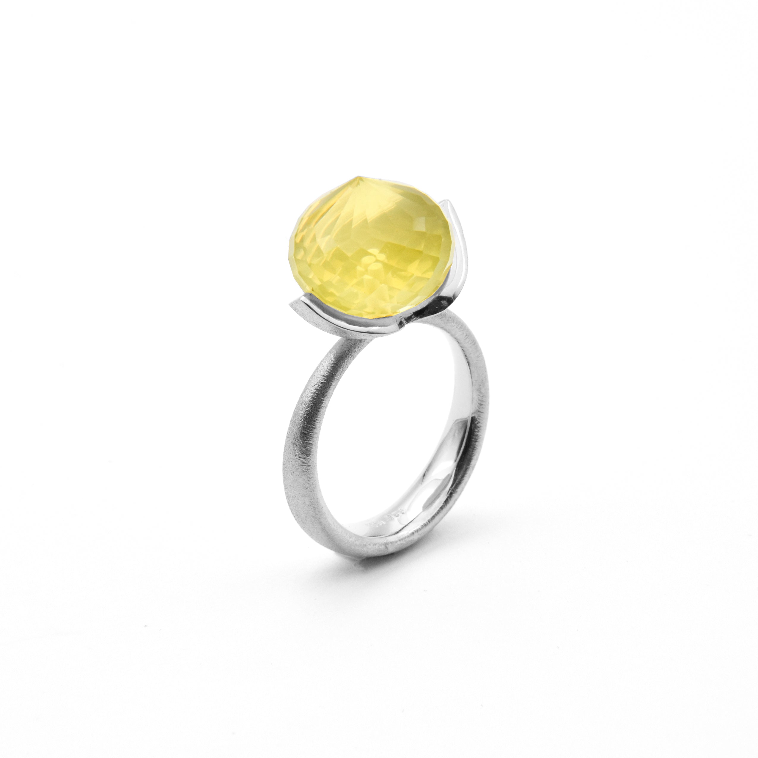 Anello Dolce "grande" con quarzo limone 925/-