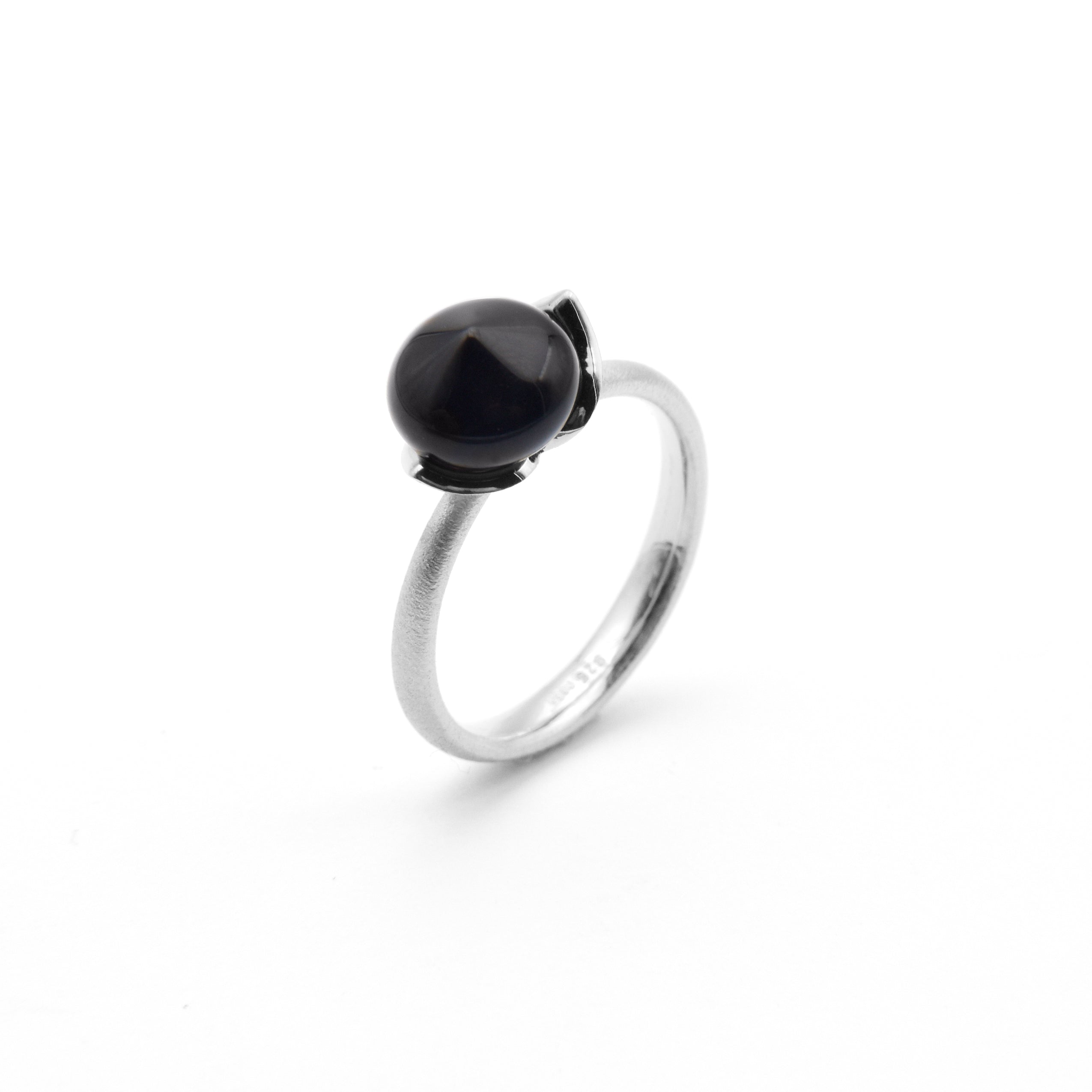 Dolce Ring "smal" mit Onix 925/-