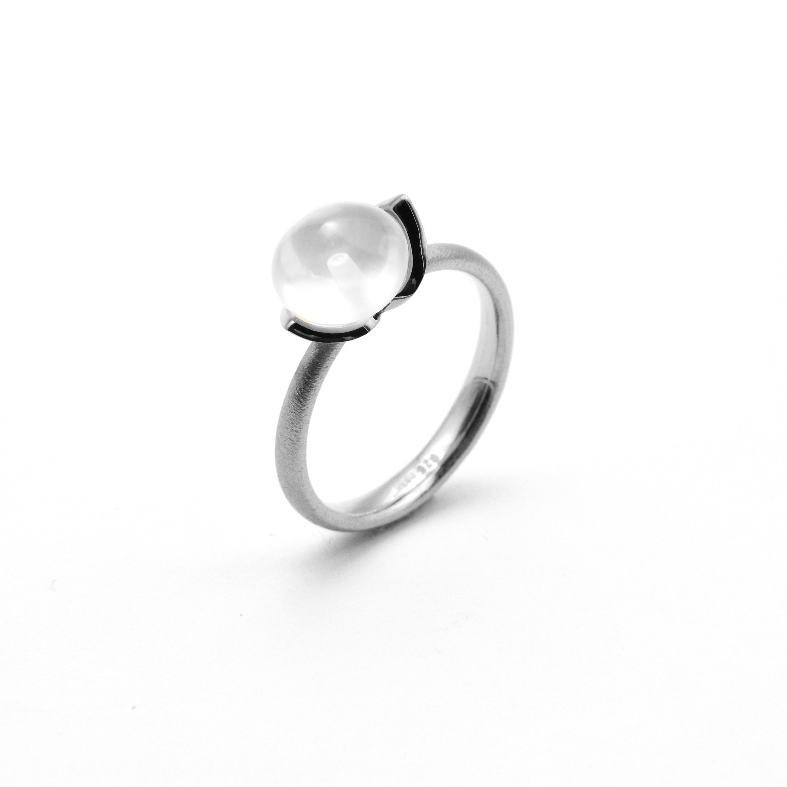 Dolce Ring "smal" mit Milchquarz 925/-