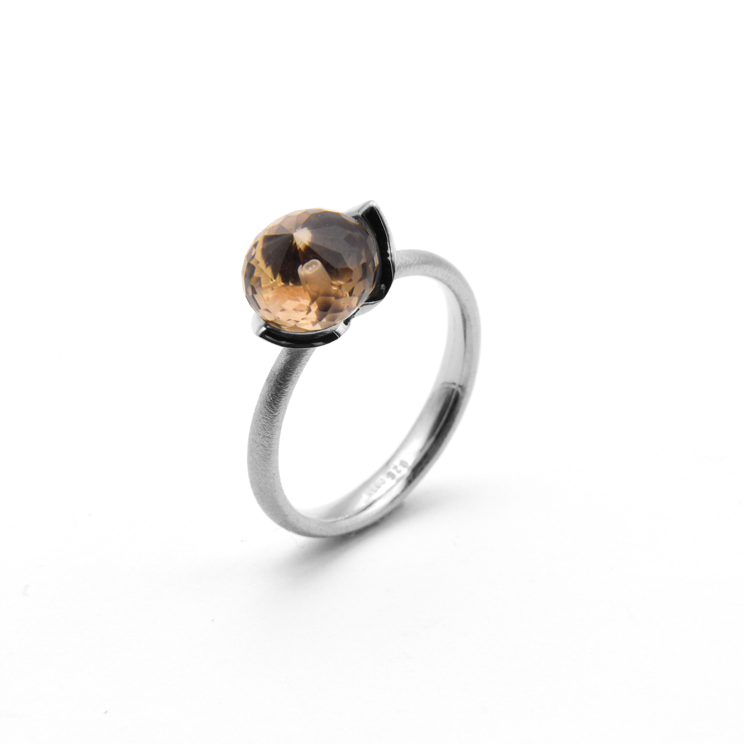 Dolce ring "smal" with smoky quartz 925/-