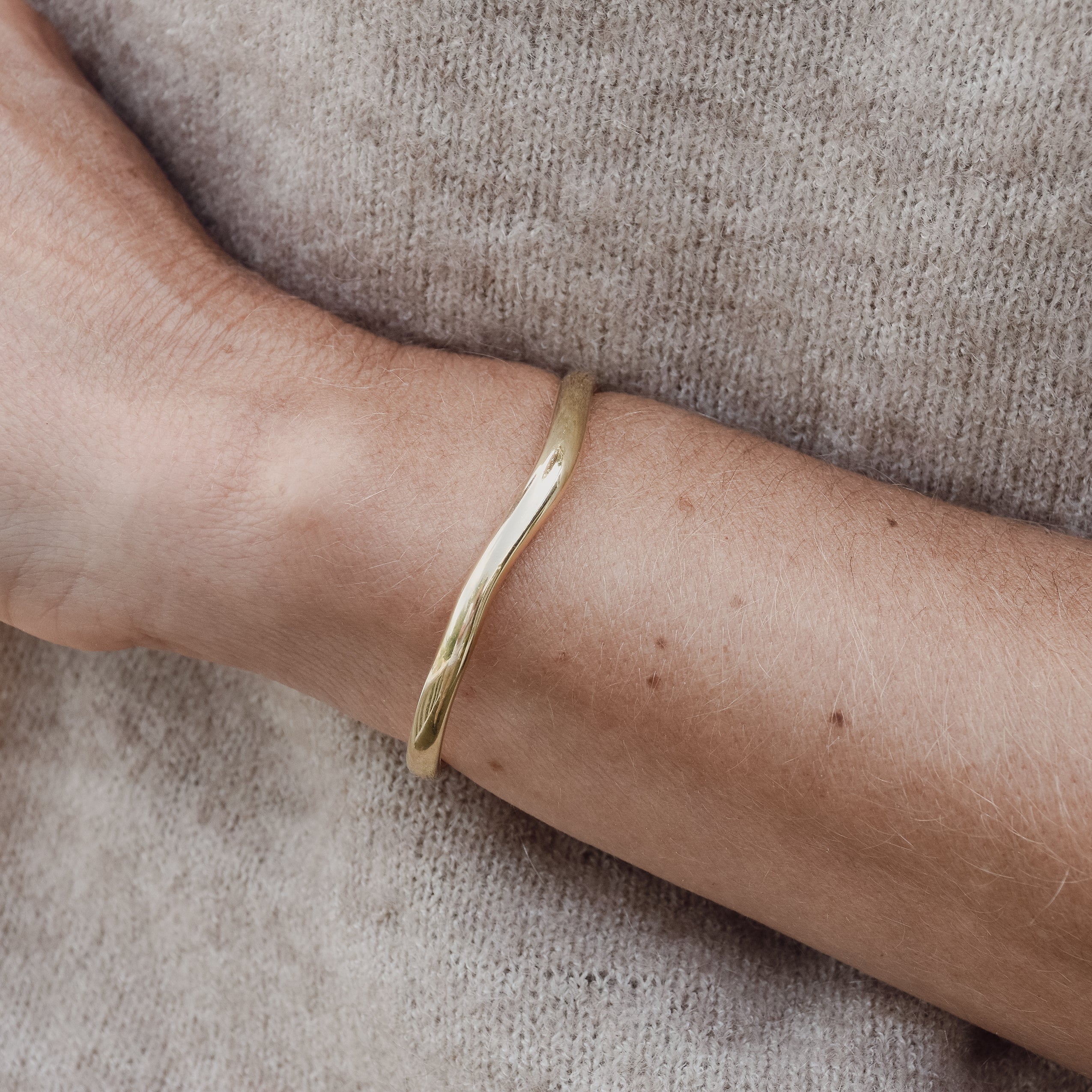 Closed Bracelet-jonc "medium" 925/-