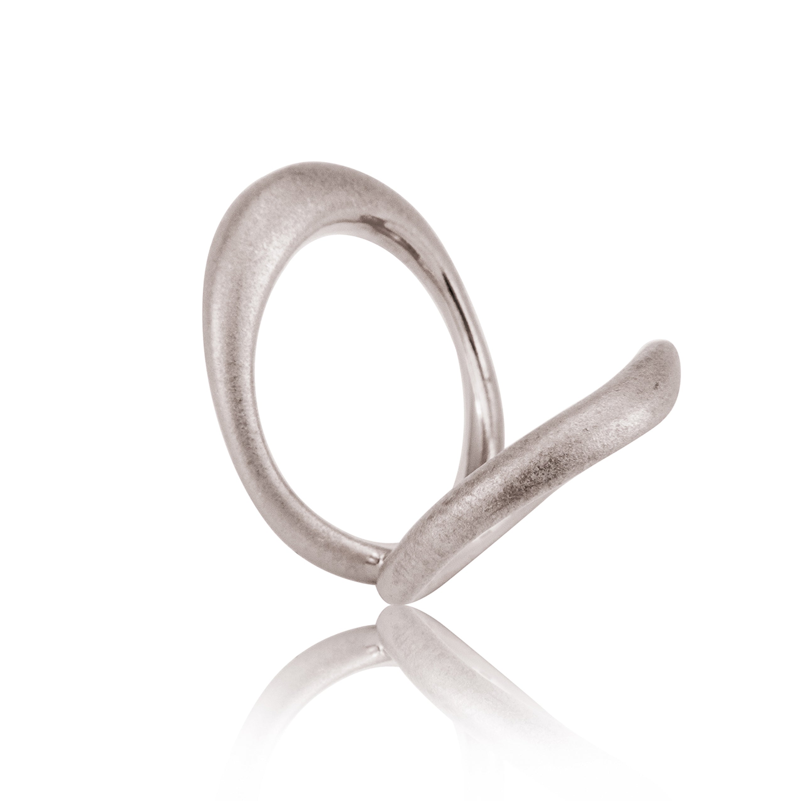 Closed Ring "apart" 925/-