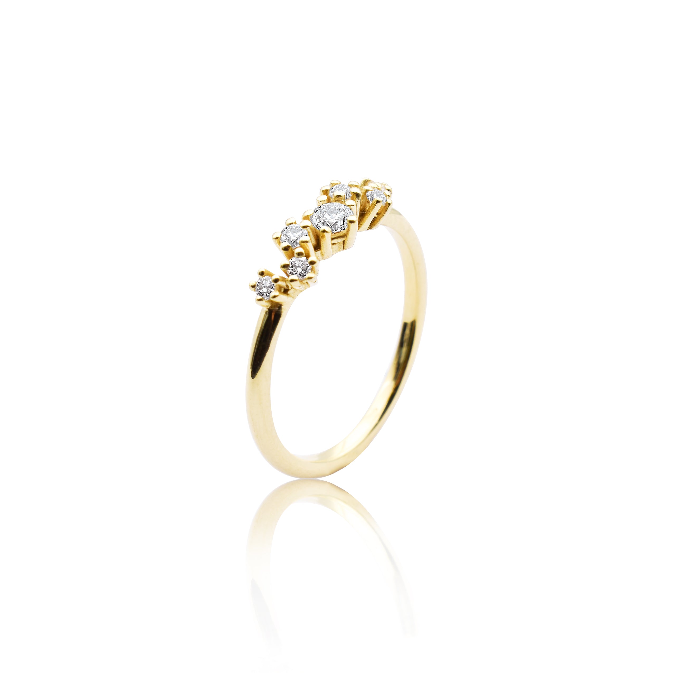 Anello scintillante "grande" in oro 585/- con 7 diamanti