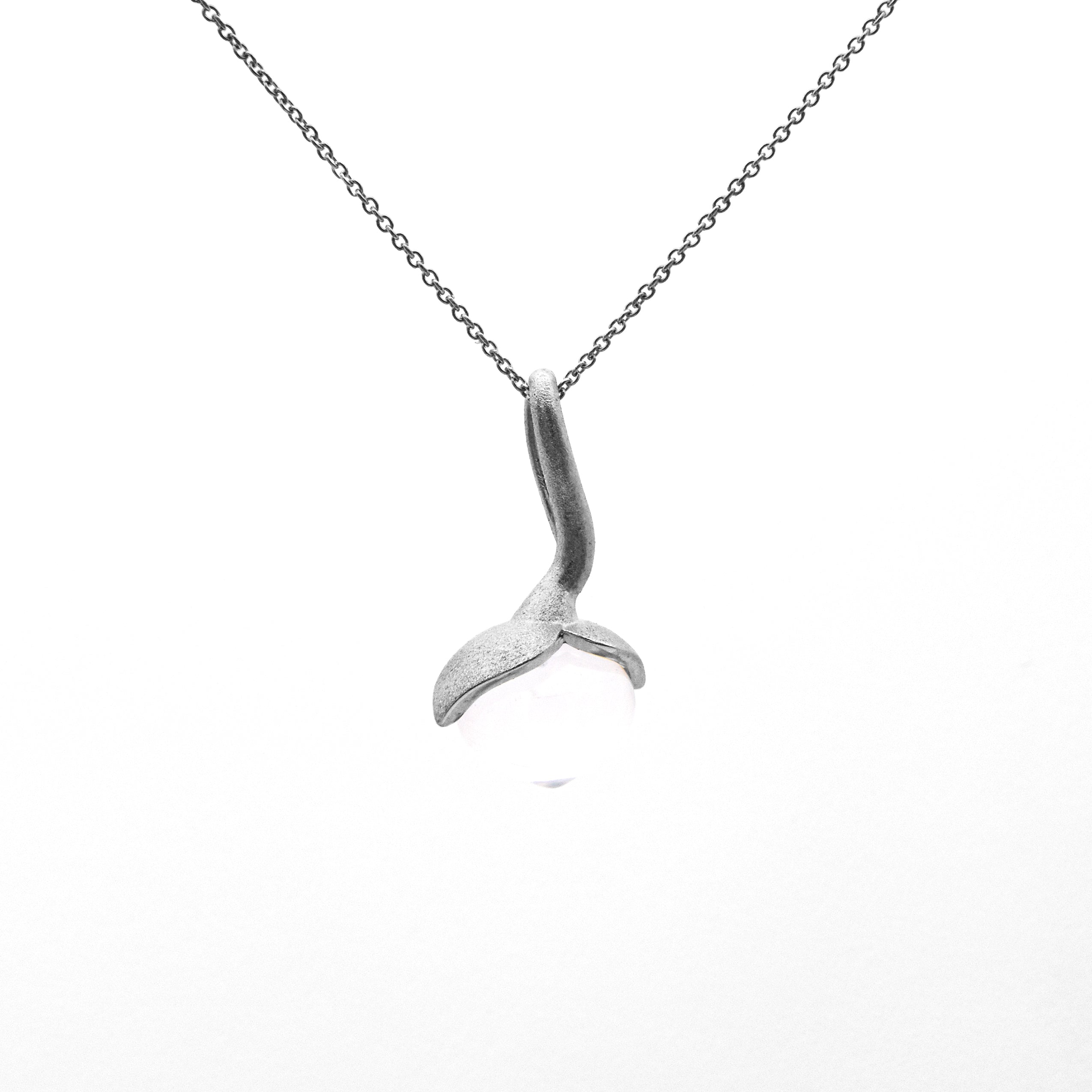 Dolce hanger "groot" met melkkwarts 925/-