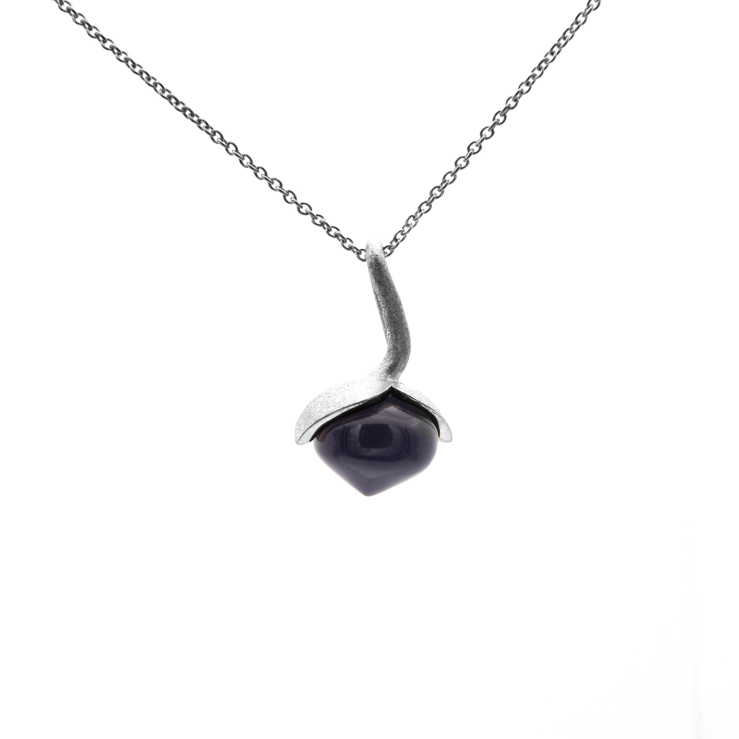 Dolce pendant "medium" with Onix 925/-