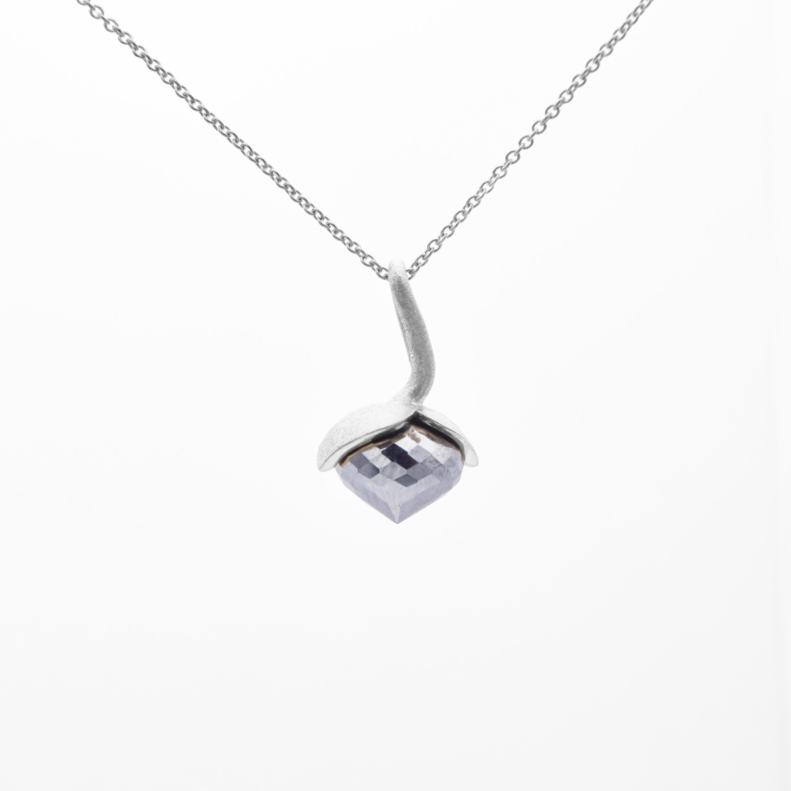 Dolce pendant "medium" with hematite rec. 925/-