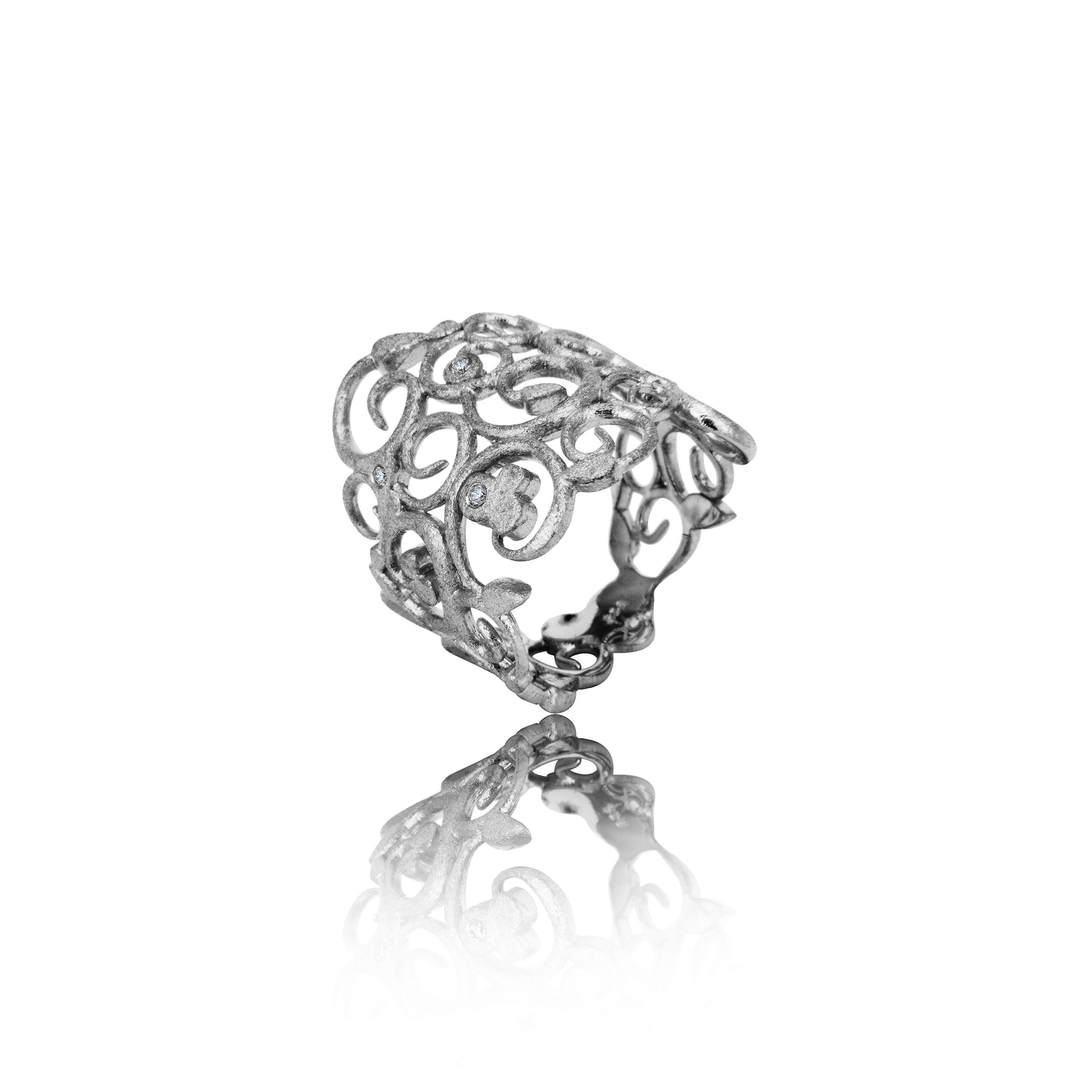 Grace ring "big" 925/- with brilliant-cut diamonds TLB 0.04ct