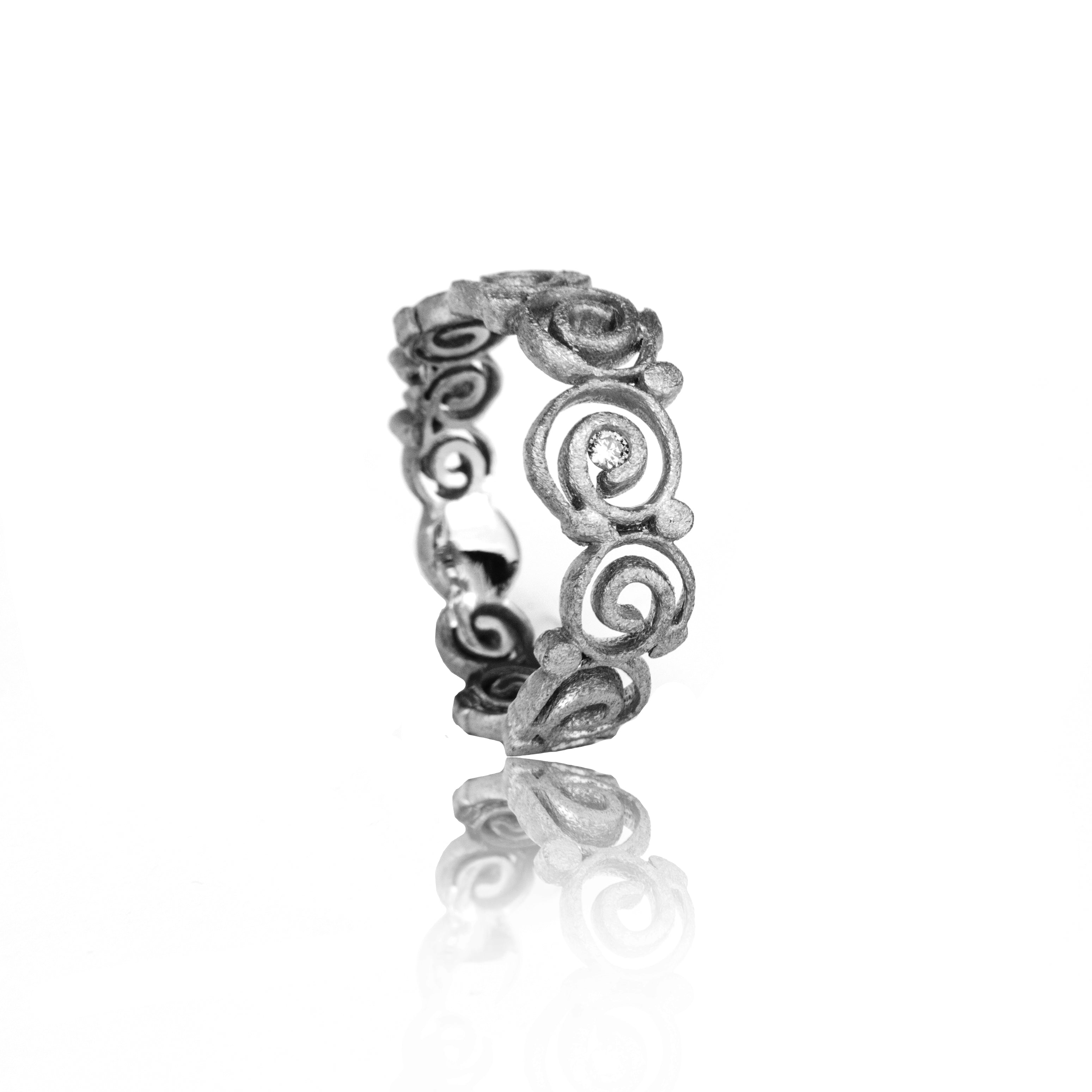 Grace-ring "smal" 925/- med briljantslipad diamant TLB 0,03ct