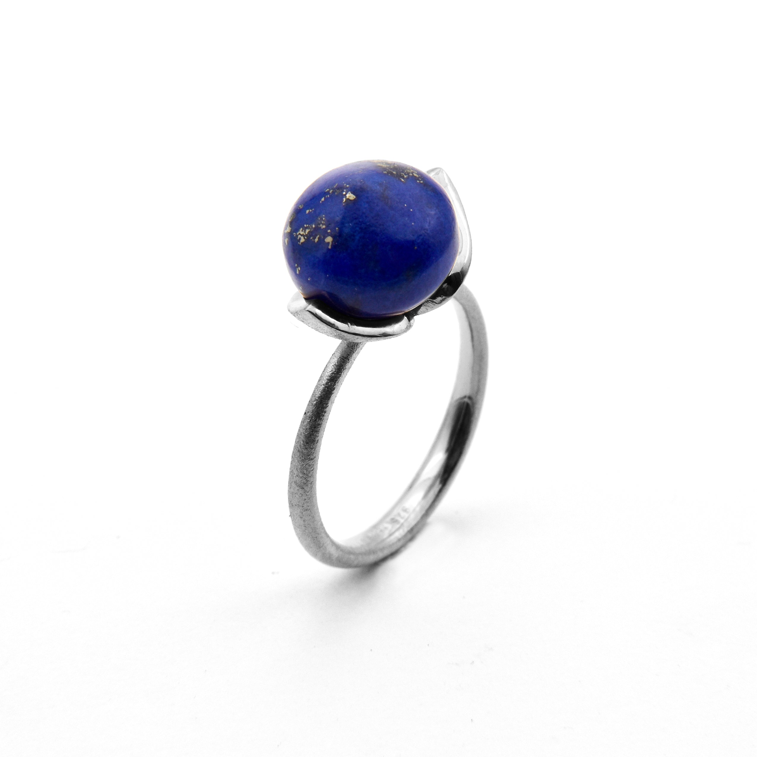 Dolce ring "medium" met lapis lazuli 925/-