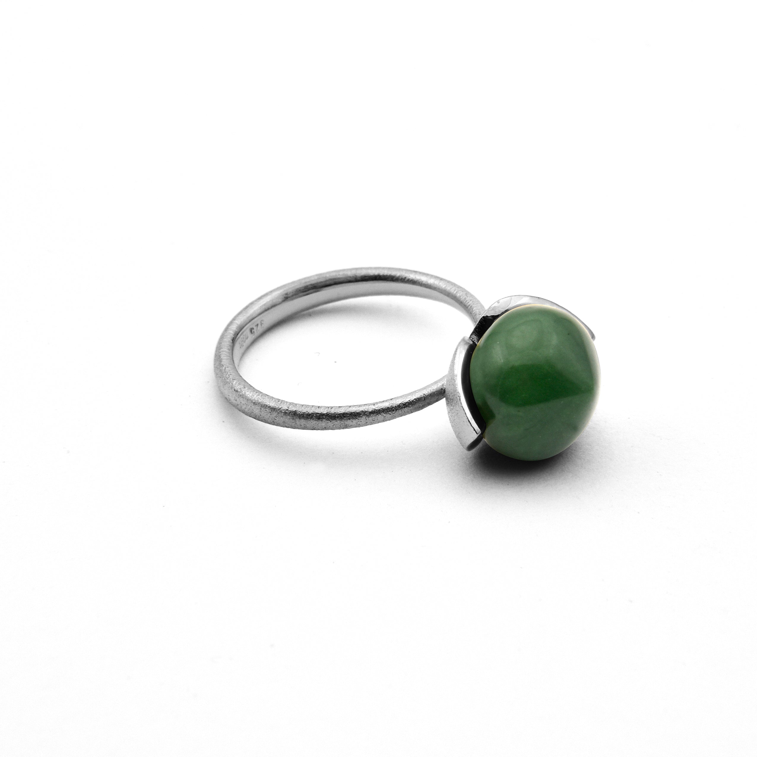 Dolce-ring "medium" med jade 925/-