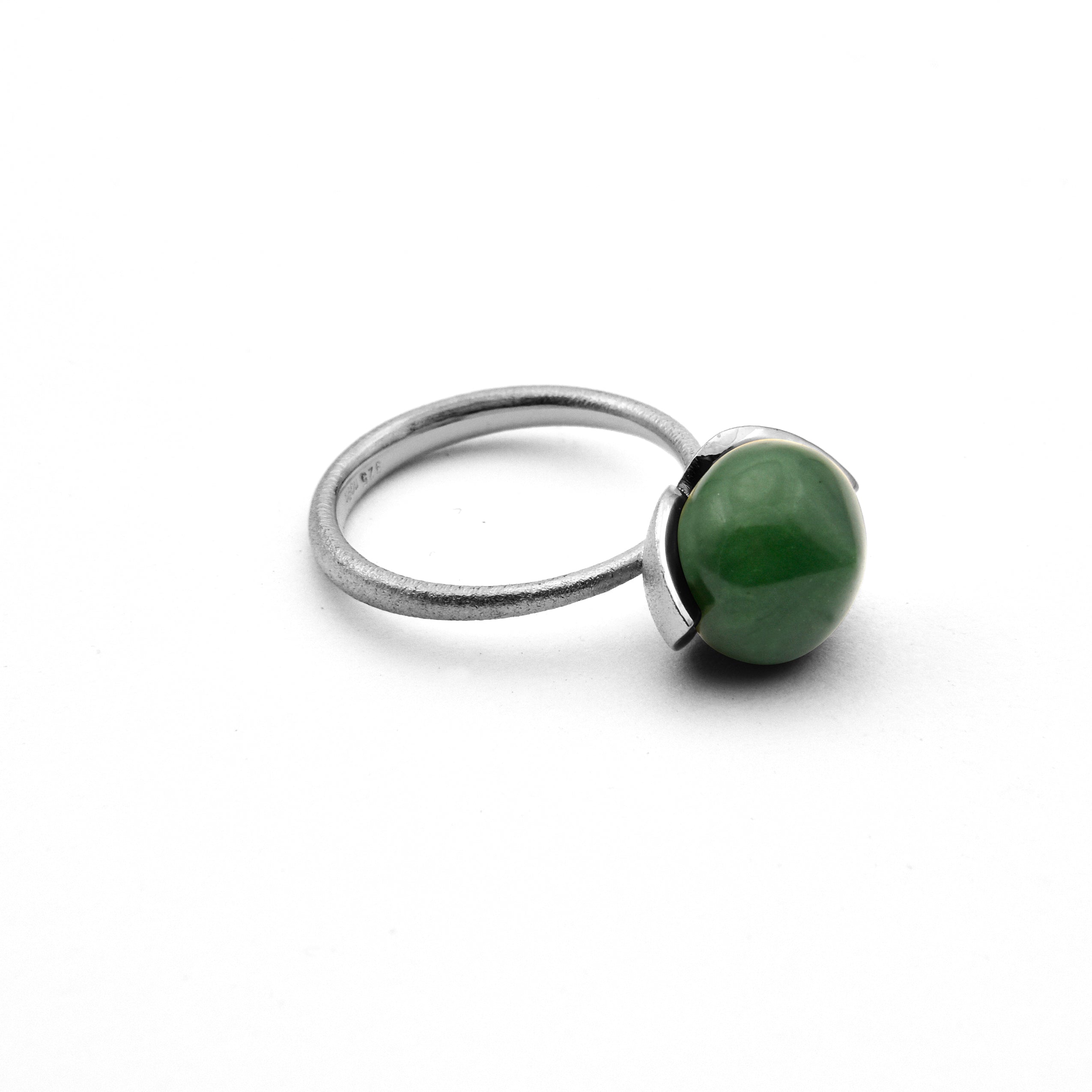 Dolce Ring "medium" mit Jade 925/-