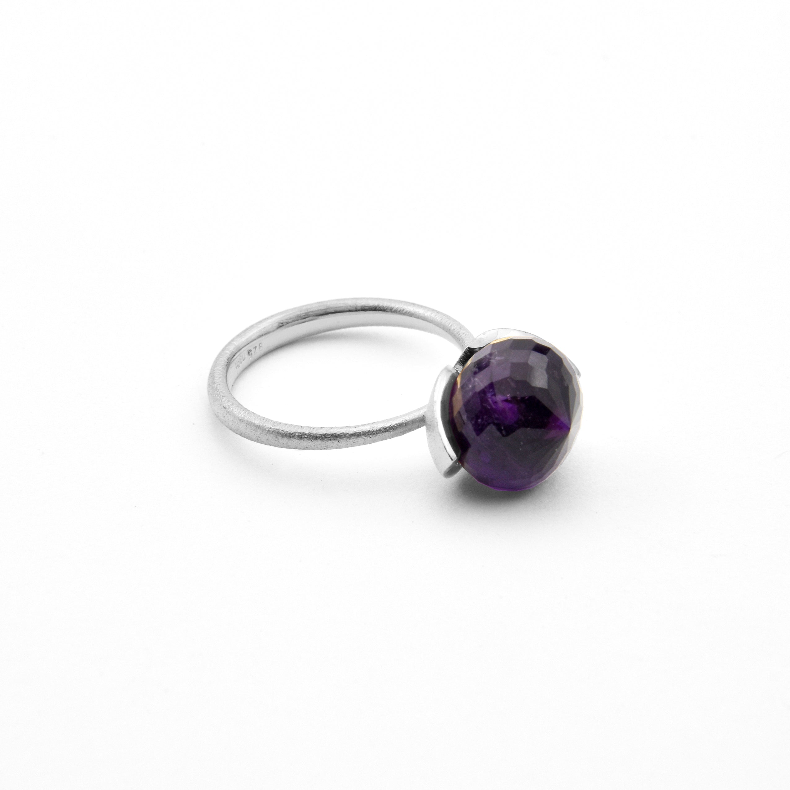 Anello Dolce "medio" con ametista 925/-