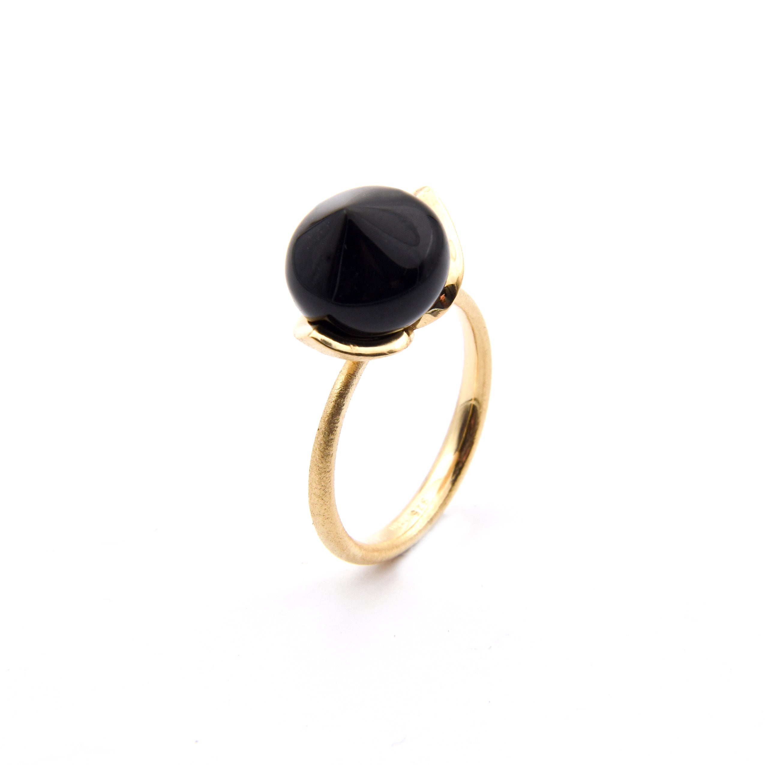 Dolce ring "medium" med onix 925/-.