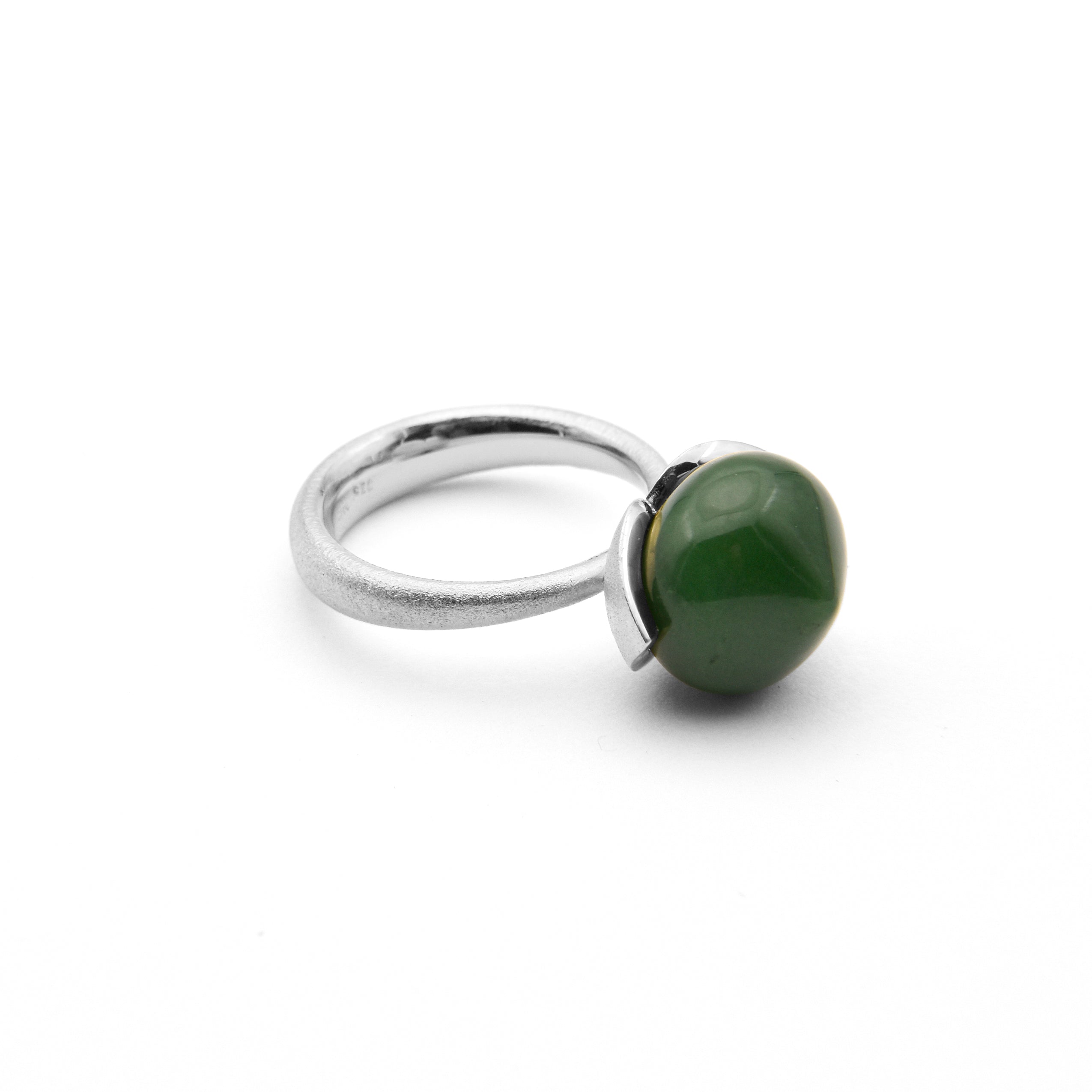 Dolce-ring "stor" med jade 925/-