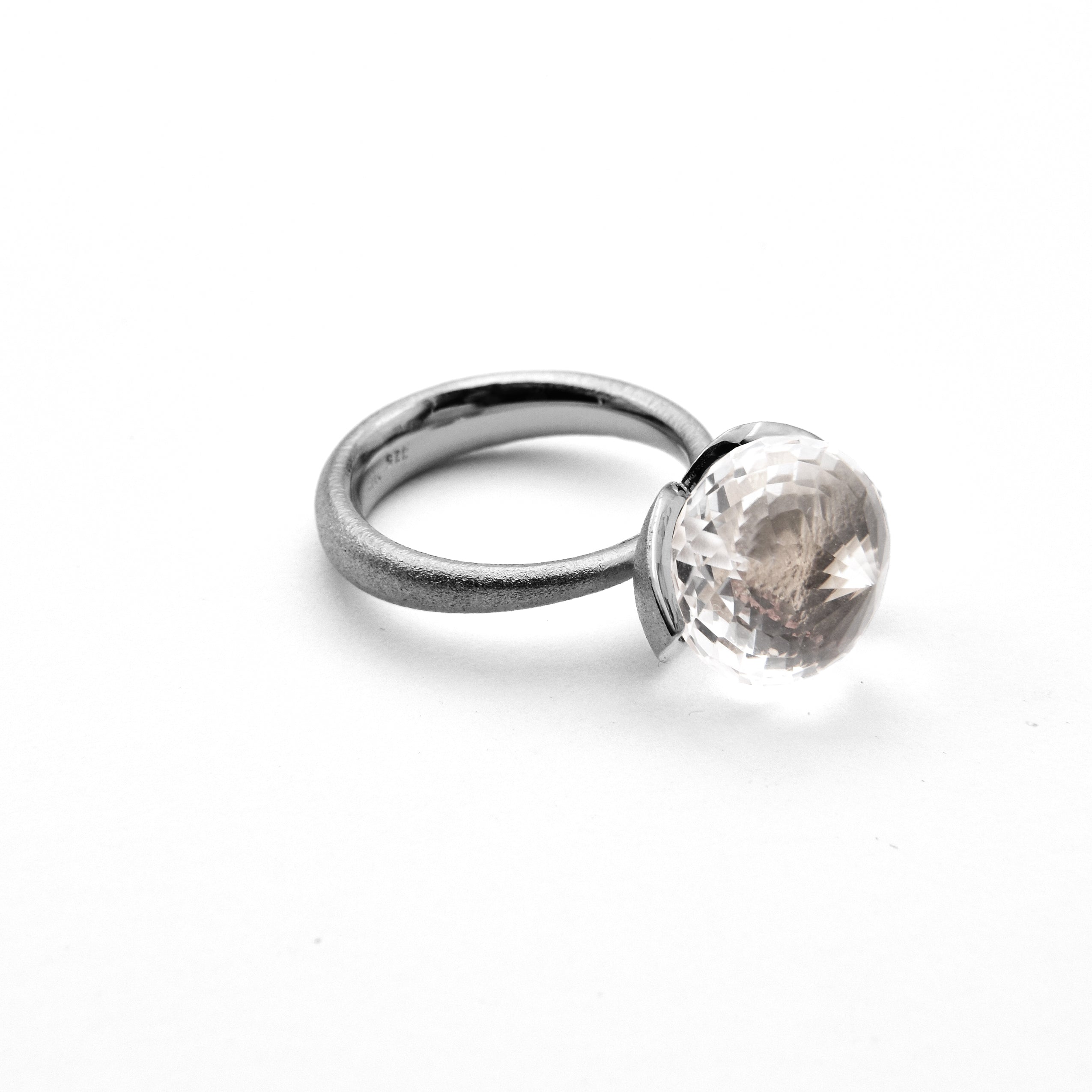 Dolce Ring "big" mit Bergkristall 925/-