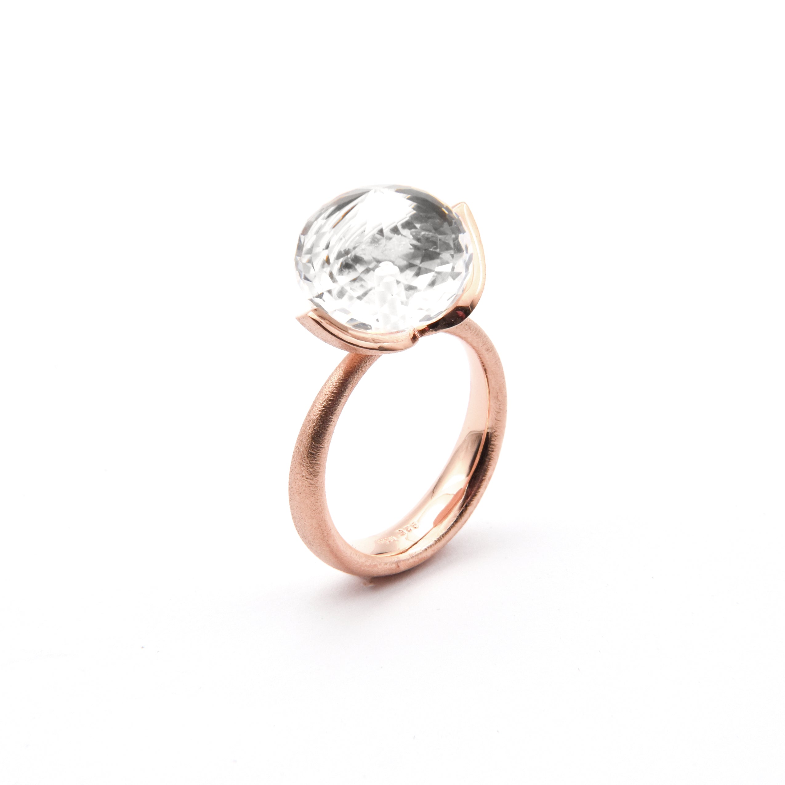 Dolce-ring "stor" med bjergkrystal 925/-.