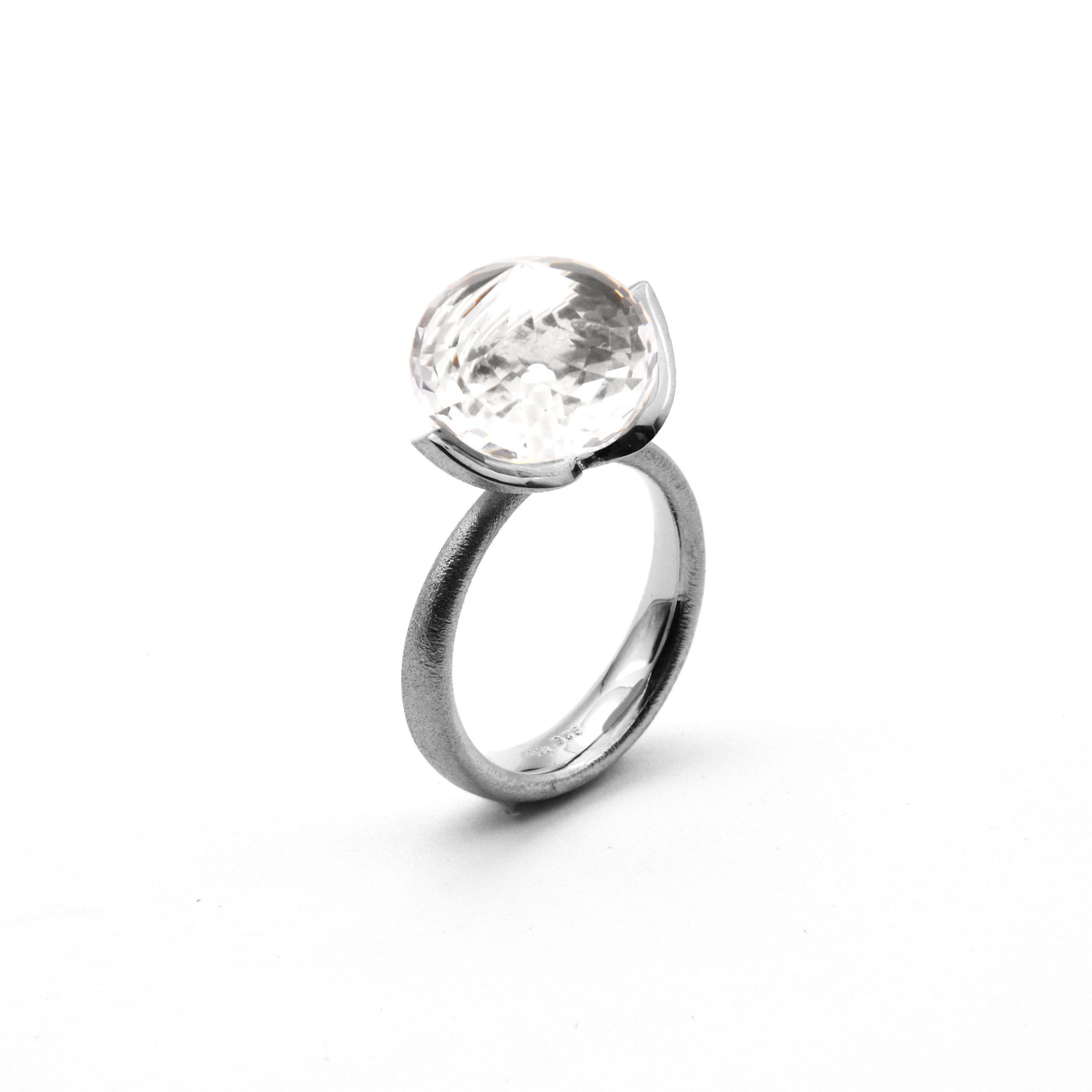 Dolce Ring "big" mit Bergkristall 925/-