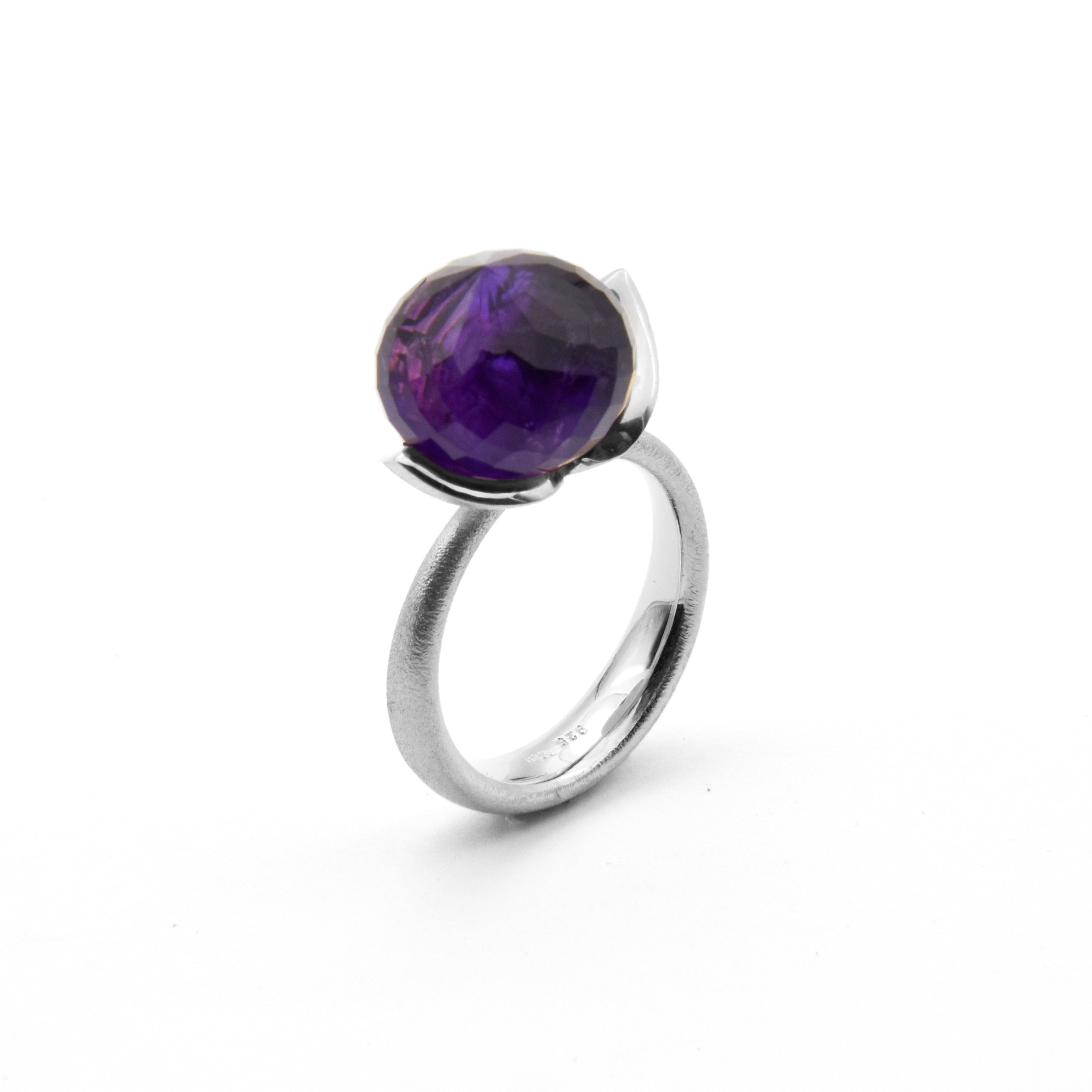 Anello Dolce "grande" con ametista 925/-