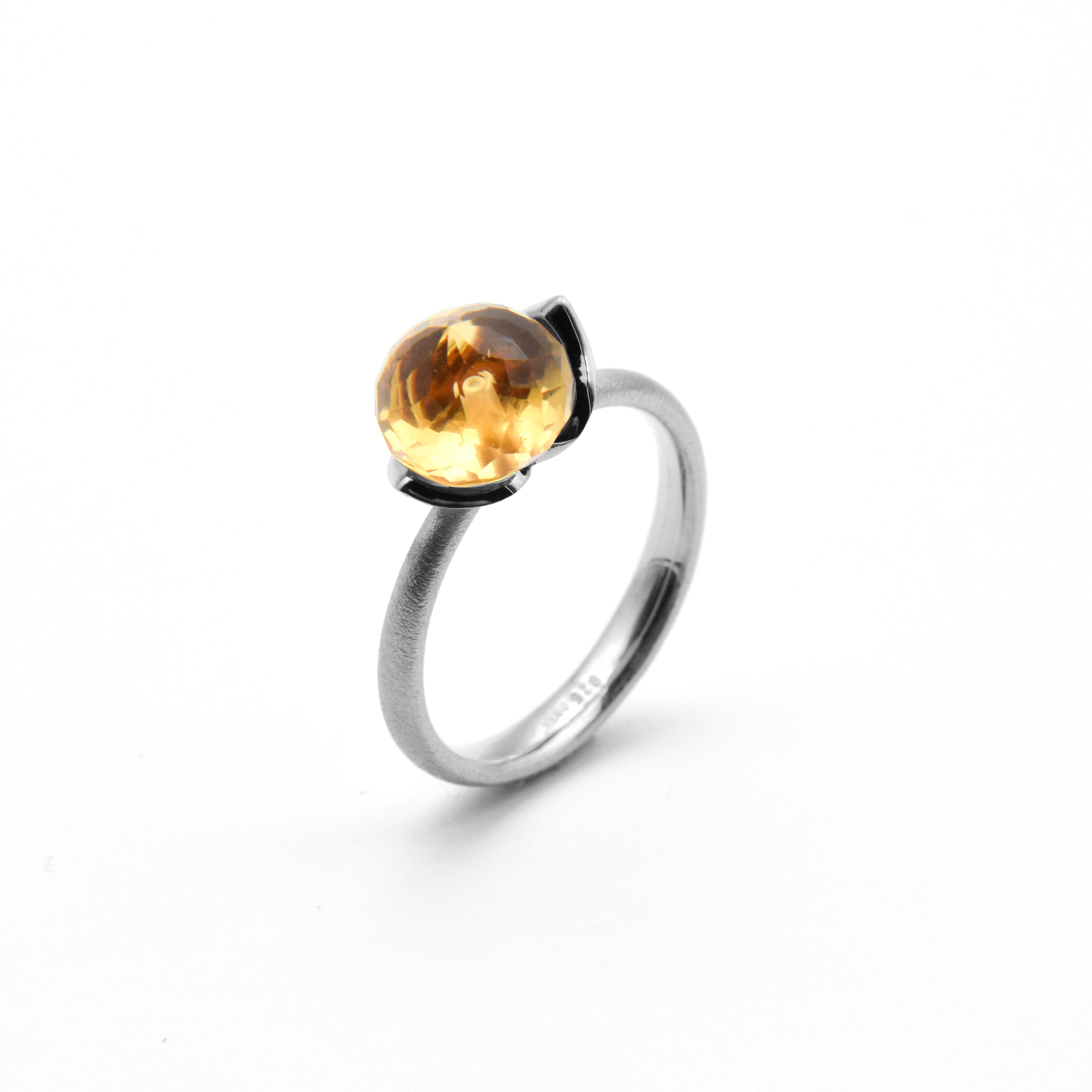 Dolce ring "smal" with champagne quartz 925/-