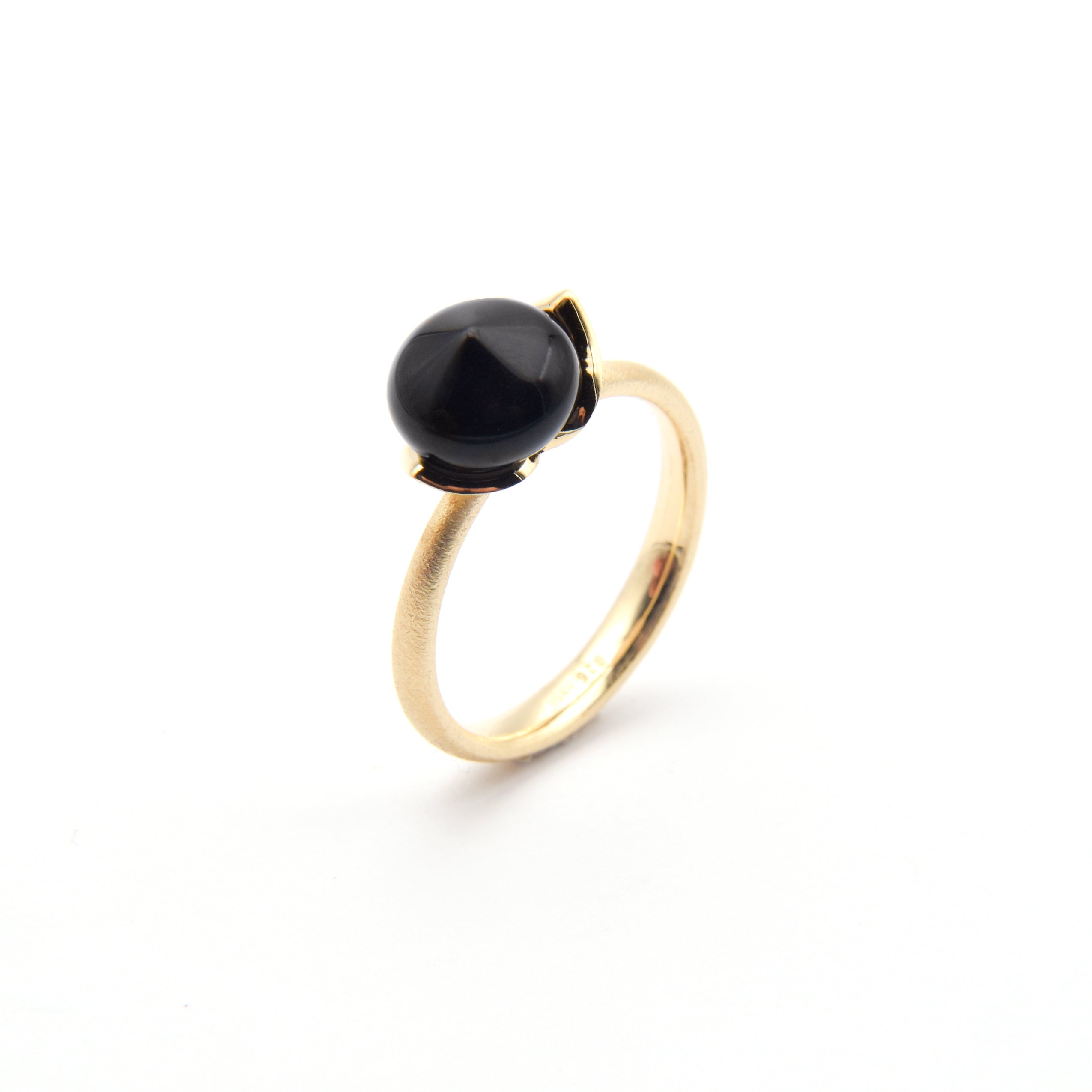 Dolce ring "smal" with Onix 925/-