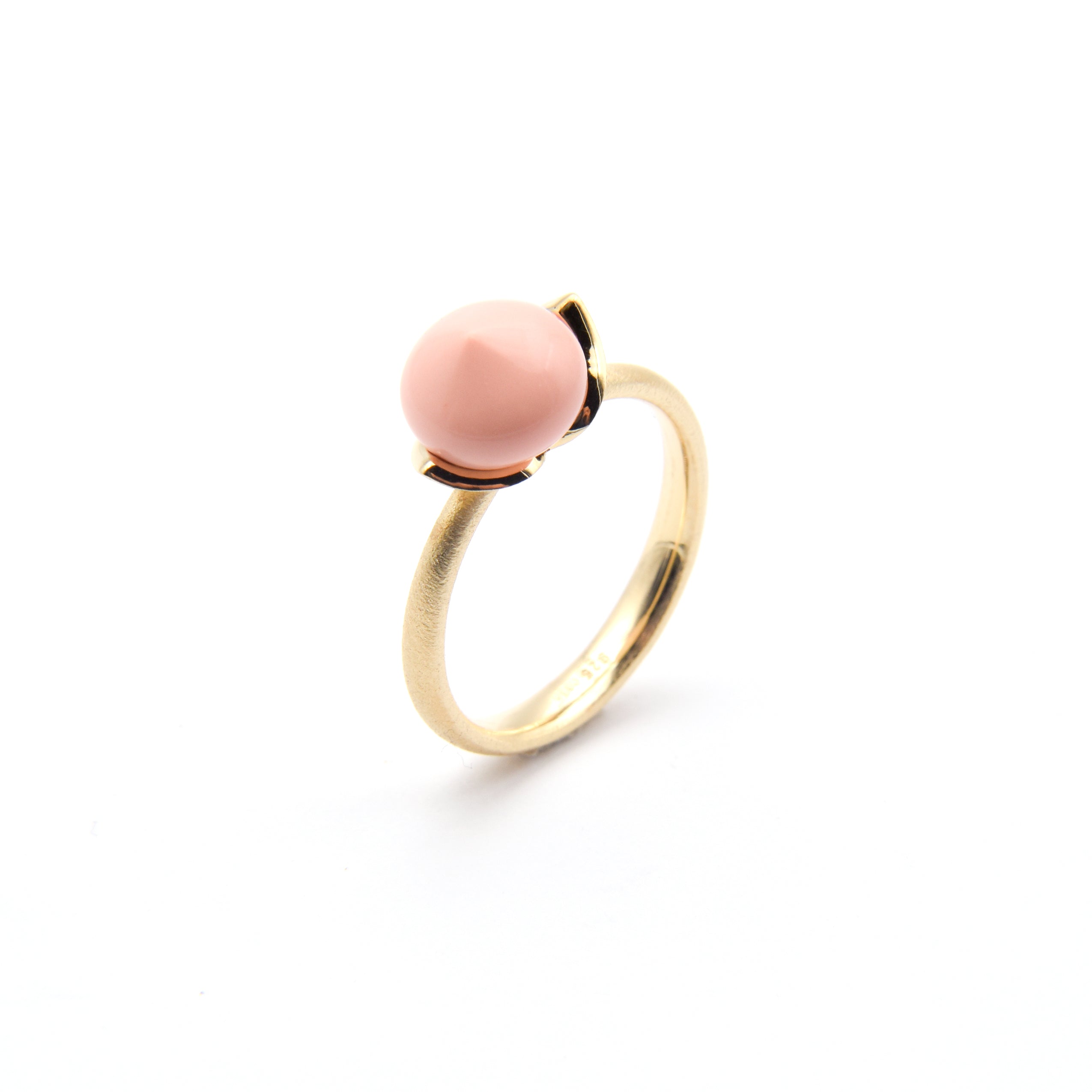 Dolce ring "smal" with coral angel skin rec. 925/-