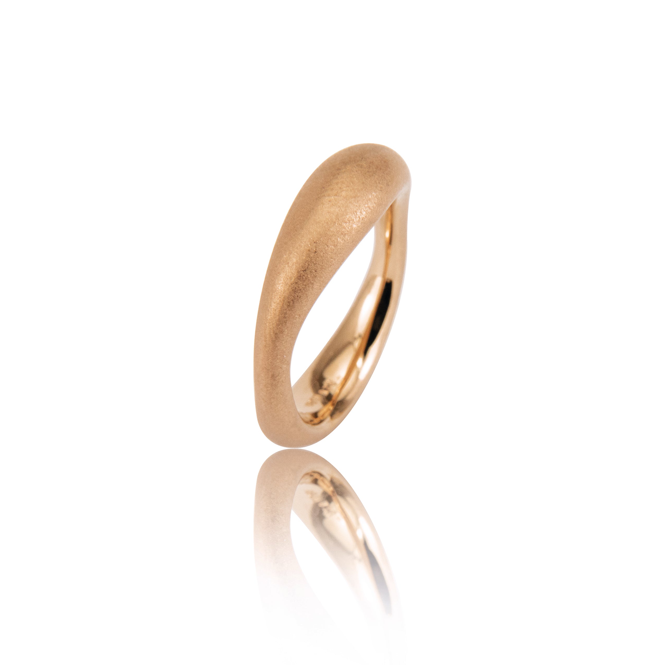 Closed ring "one" 925/-
