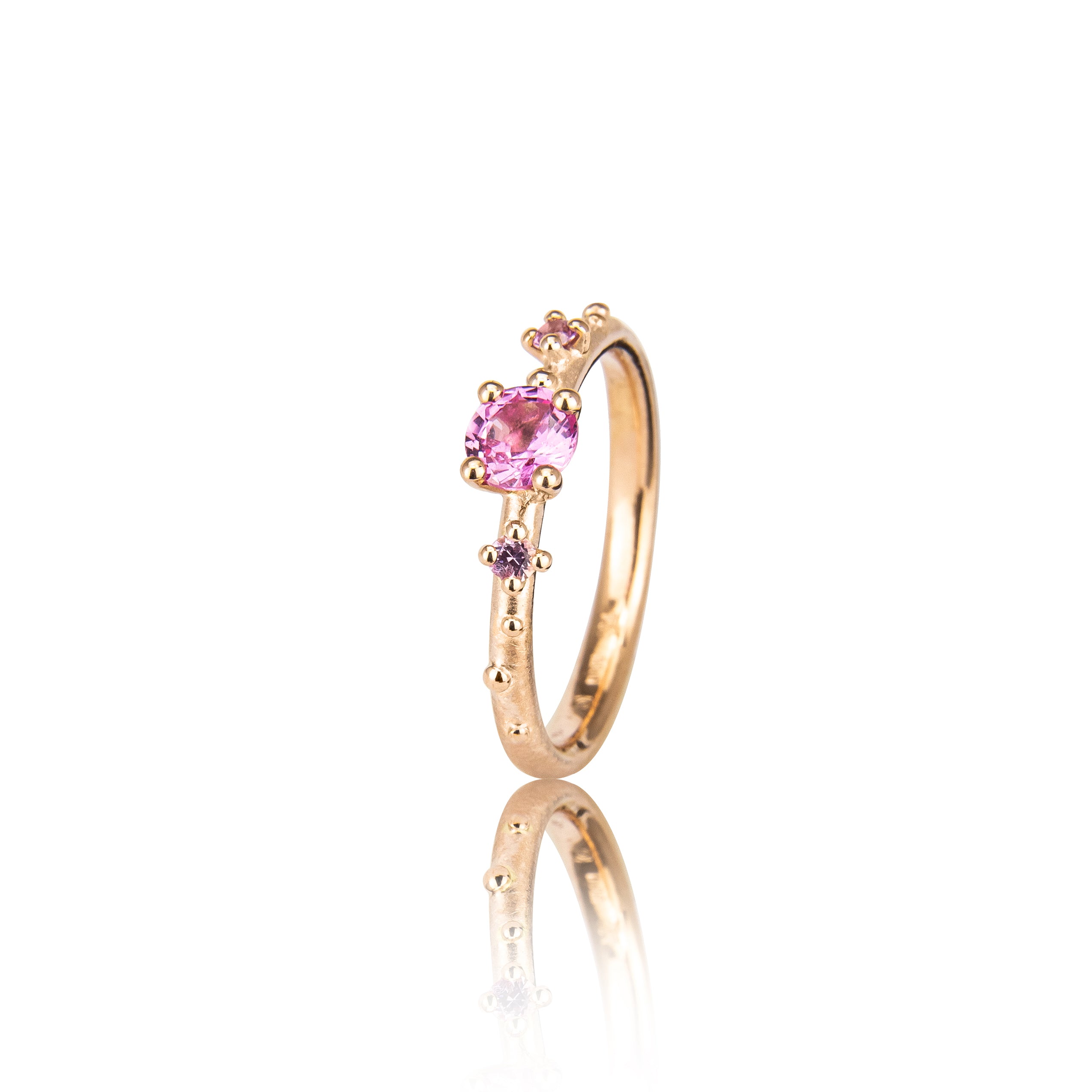 Shine-ring "Pink" i gull med safirer